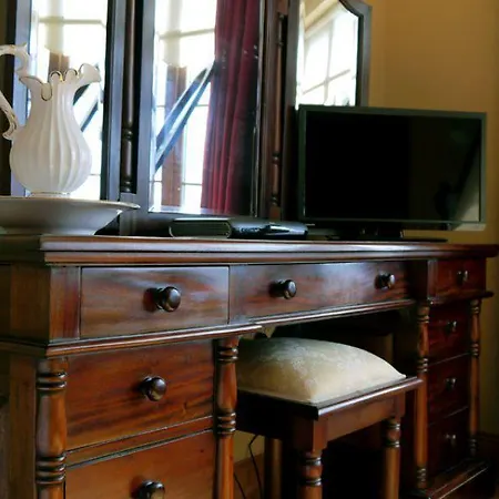 Country House Bed & Breakfast
